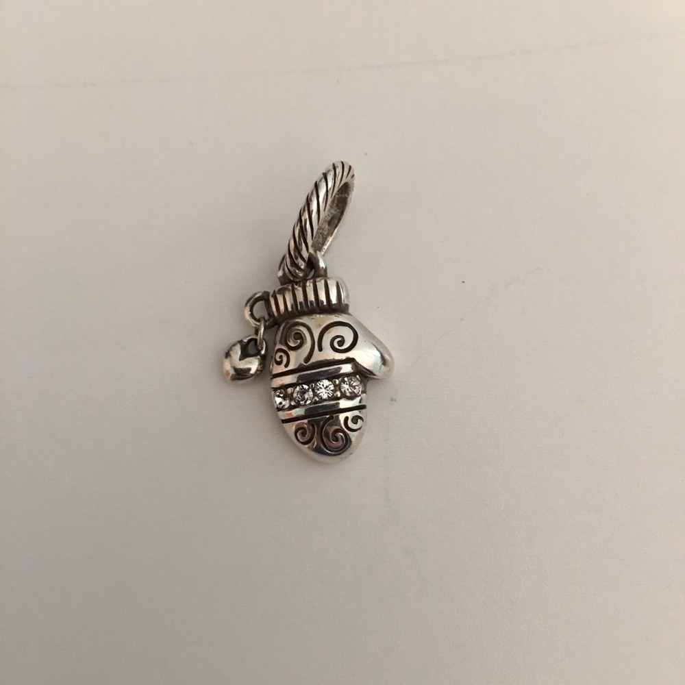 Brighton Mitten Charm